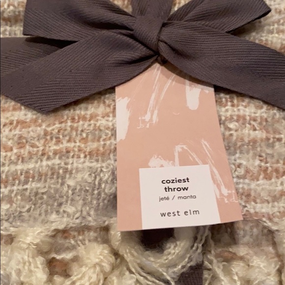 NWT West Elm coziest throw - Picture 2 of 6